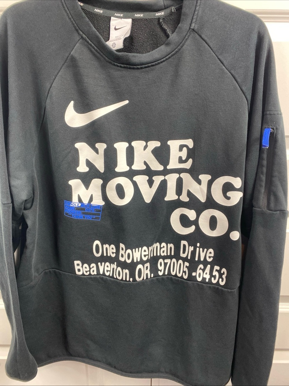 Nike Moving Co Black Beaverton OR Pullover Crewneck Sweatshirt Mens XL Extra LG